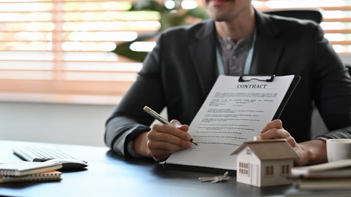 Smart real estate platform for property management — Agents