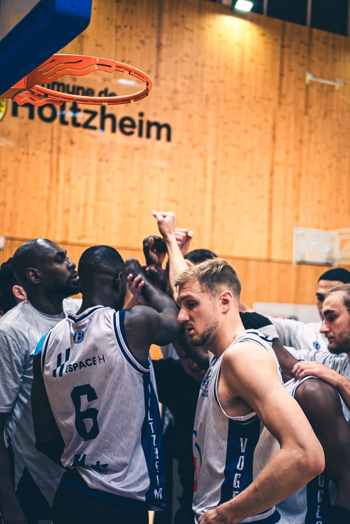 Comprehensive platform for sports clubs and athletes — Teams